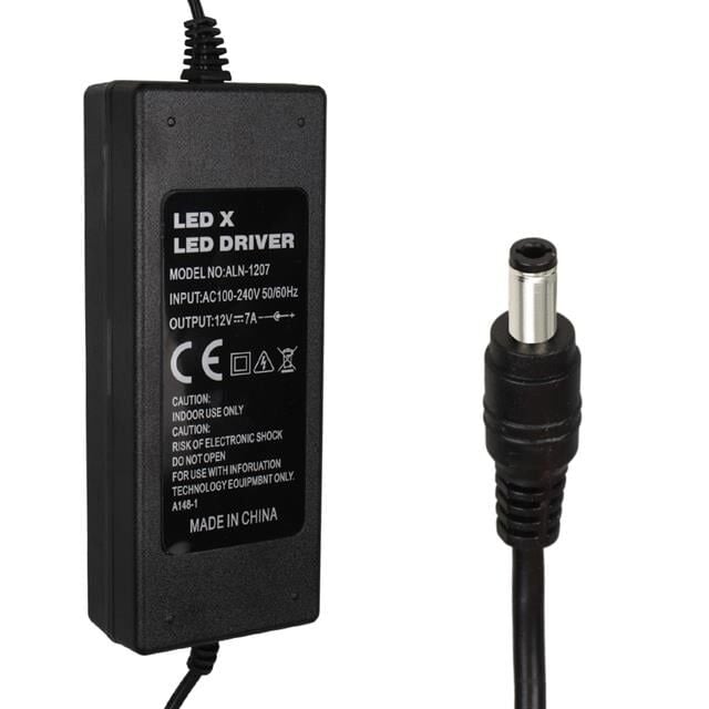 Ledx ALN-1207 12 Volt - 7 Amper 5.5*2.5 Mm Uç Plastik Kasa Masaüstü Adaptör