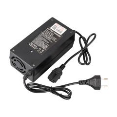 POWERMASTER PM-31174 24 VOLT - 20 AMPER ELEKTRİKLİ BİSİKLET ŞARJ CİHAZI